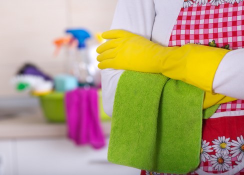On-site curtain cleaning for a local property in Urrey