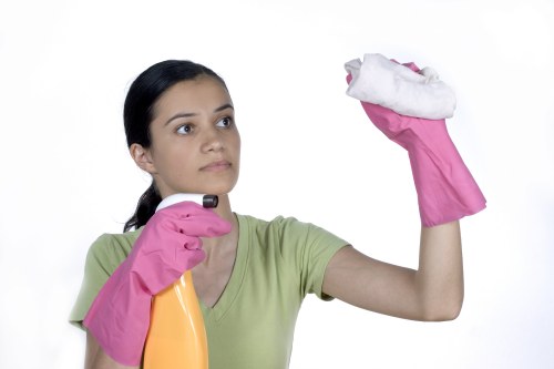 Professional local cleaning team serving Urrey properties